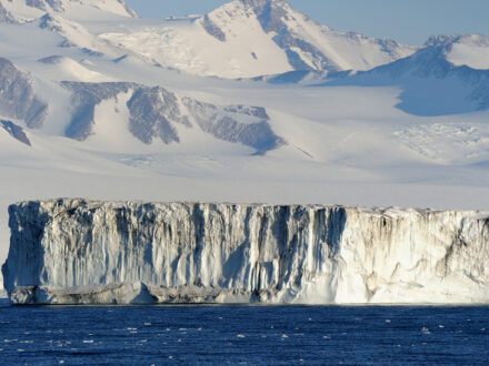 Ice shelf of the Ross Sea